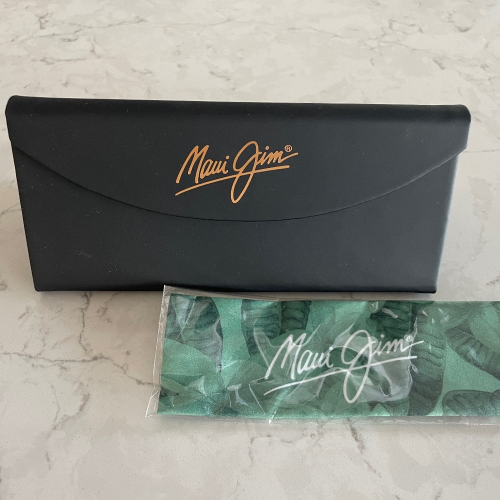 Maui Jim Sunglasses Case with Cleaning Cloth NEW Mens or Womens